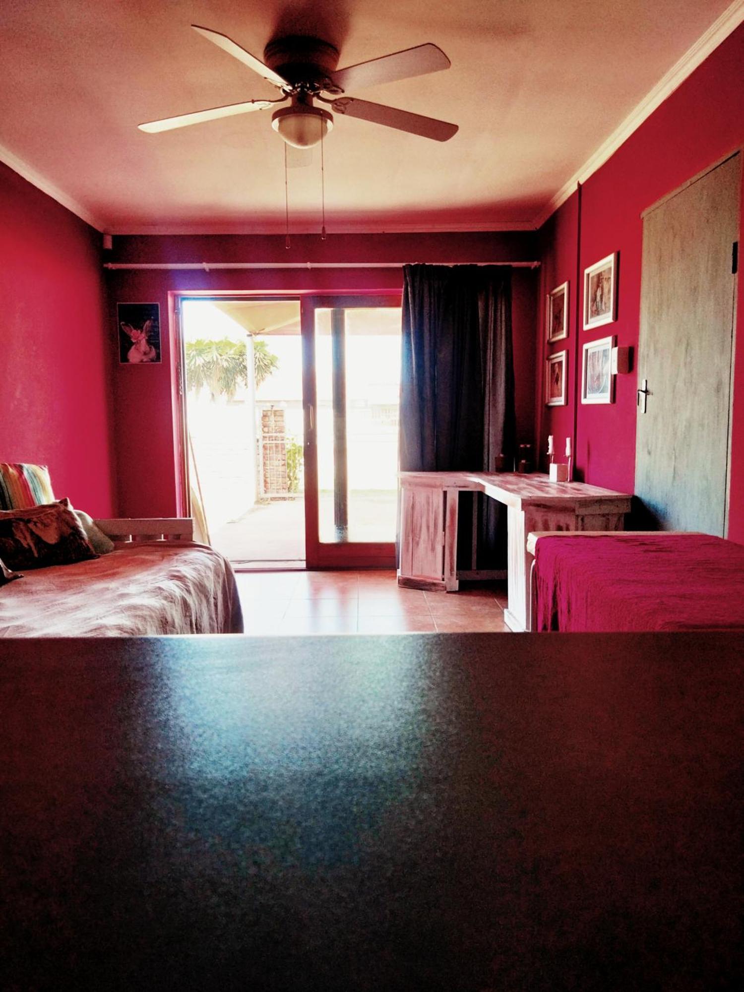 Addo'S Secret Backdoor Apartment พอร์ตเอลิซาเบธ ภายนอก รูปภาพ
